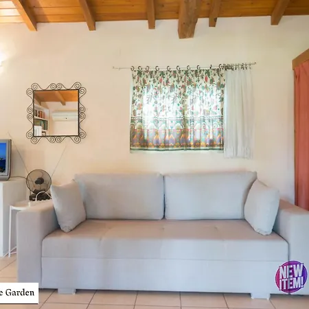 House In The Olive Garden *
