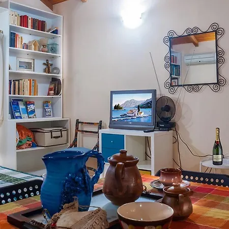 Apartamento House In The Olive Garden