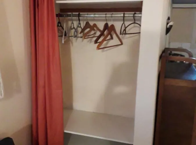 House In The Olive Garden Apartmán *